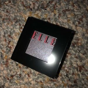 Elle single eyeshadow
